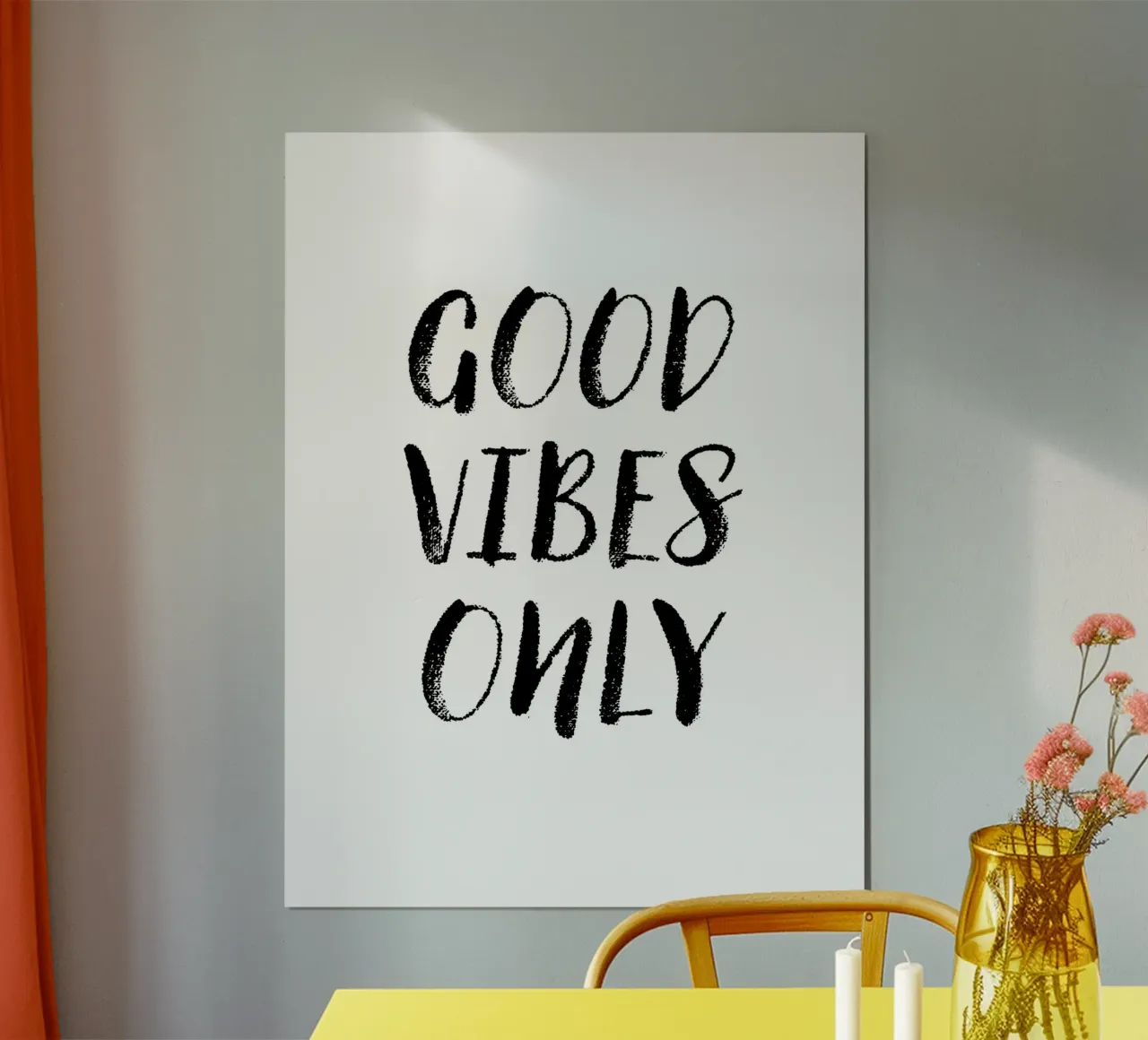 Good Vibes Only 1 poster con telaio in alluminio da The Type Club Tokyo