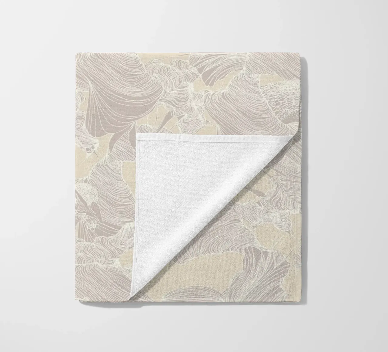 pavone fantasma telo mare da Giulio Iurissevich