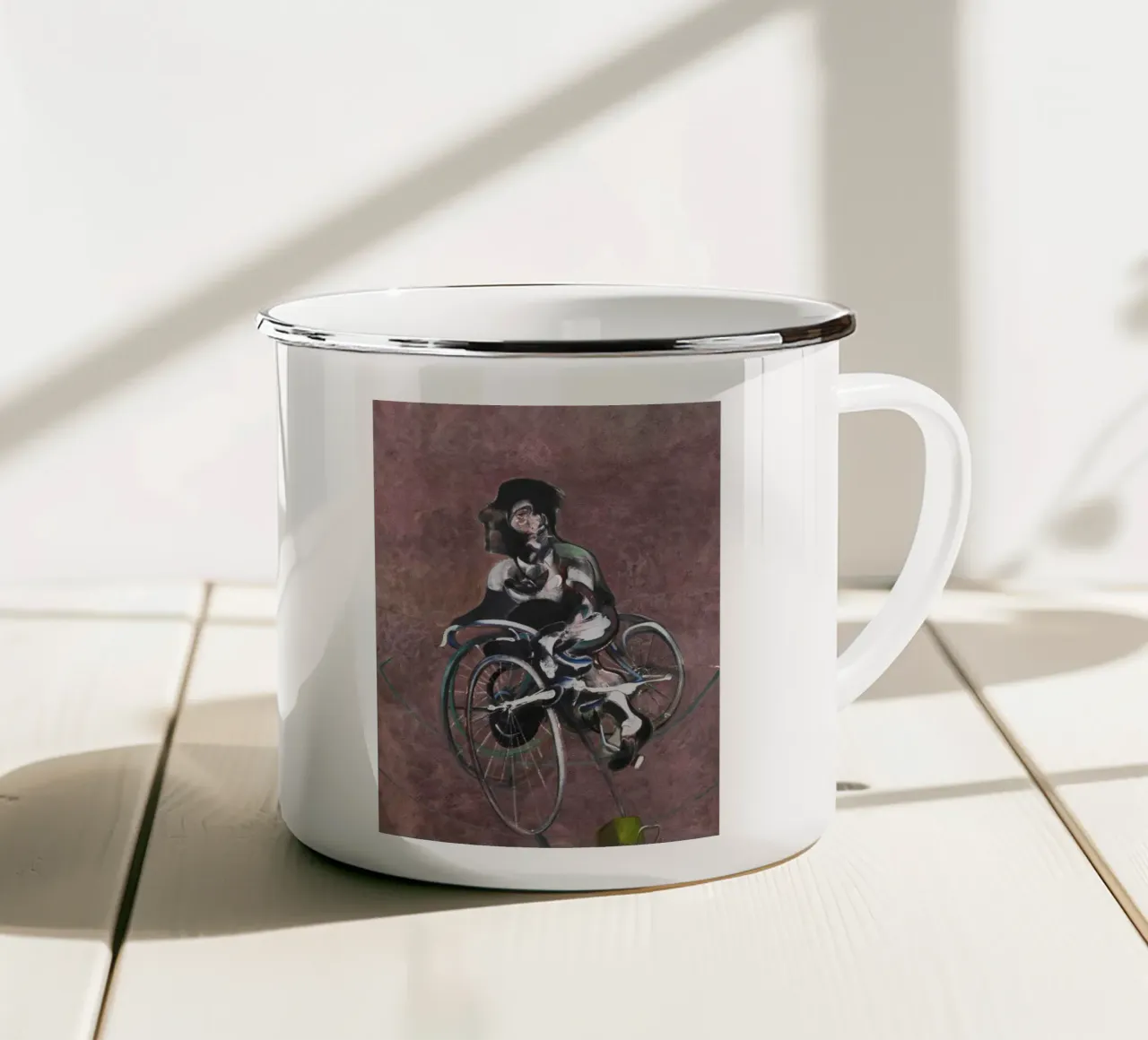 Ritratto di George Dyer in sella ad una bicicletta master tazza in smalto da Collins Shop