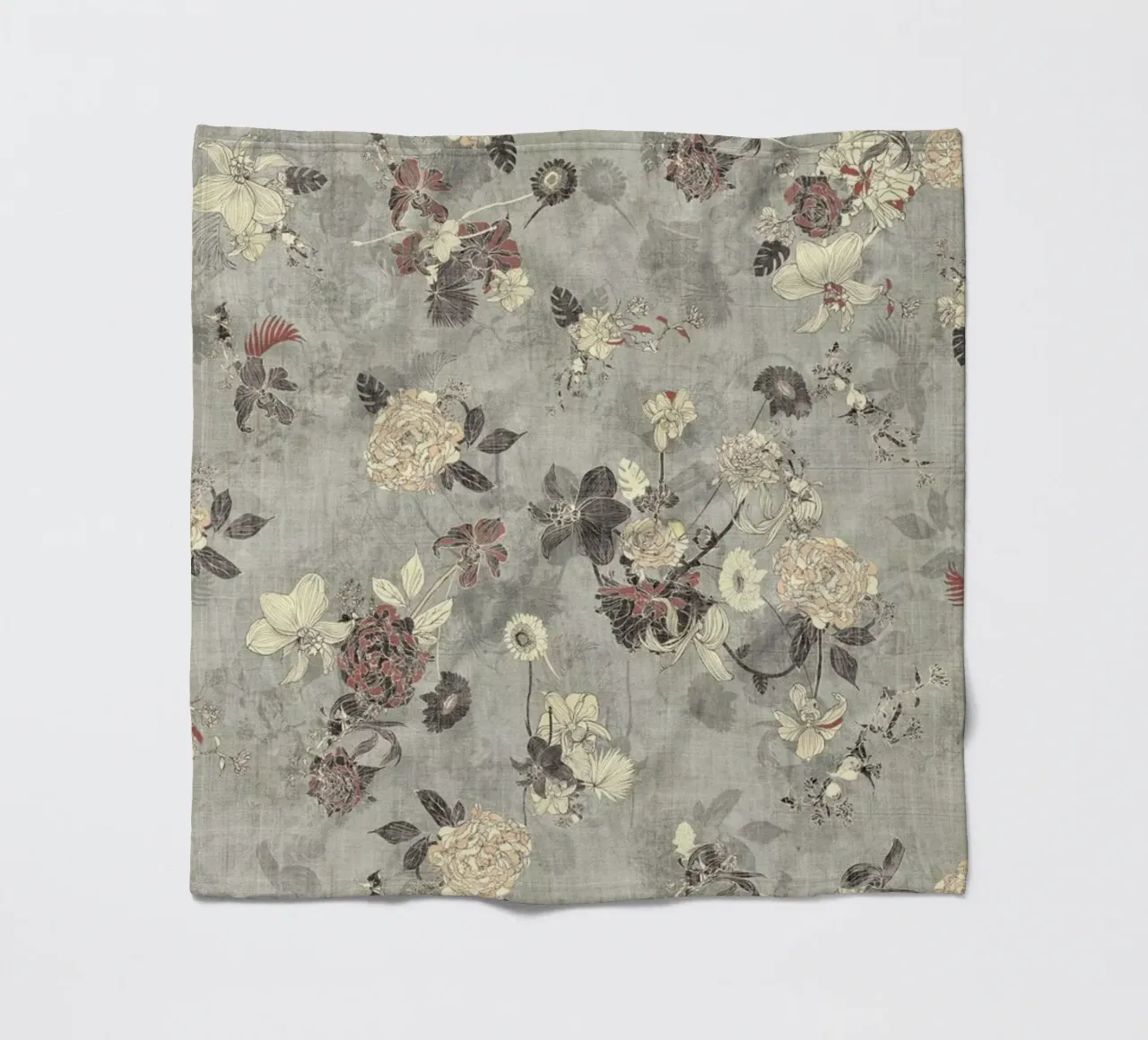 oriente grigio crema coperta in pile da Giulio Iurissevich