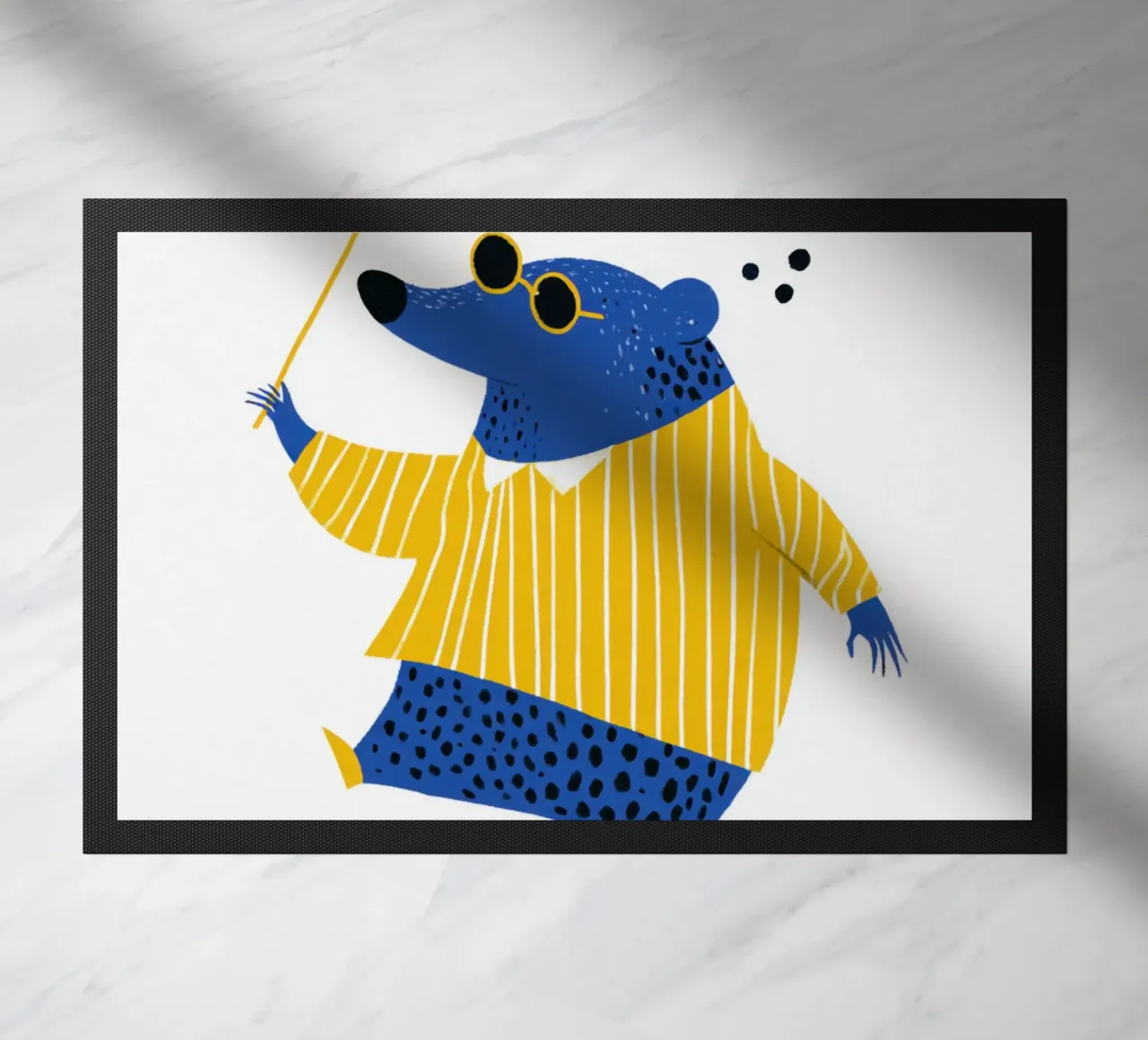Talpa cieca con maglione giallo a righe Vivaio scandinavo zerbino da Modern Muse