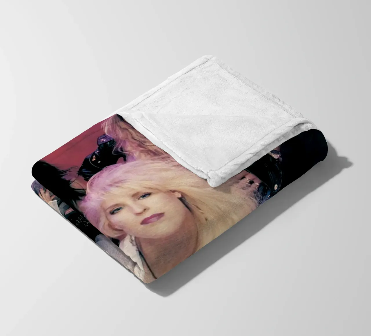 Vixen coperta in pile da Musadad Shop
