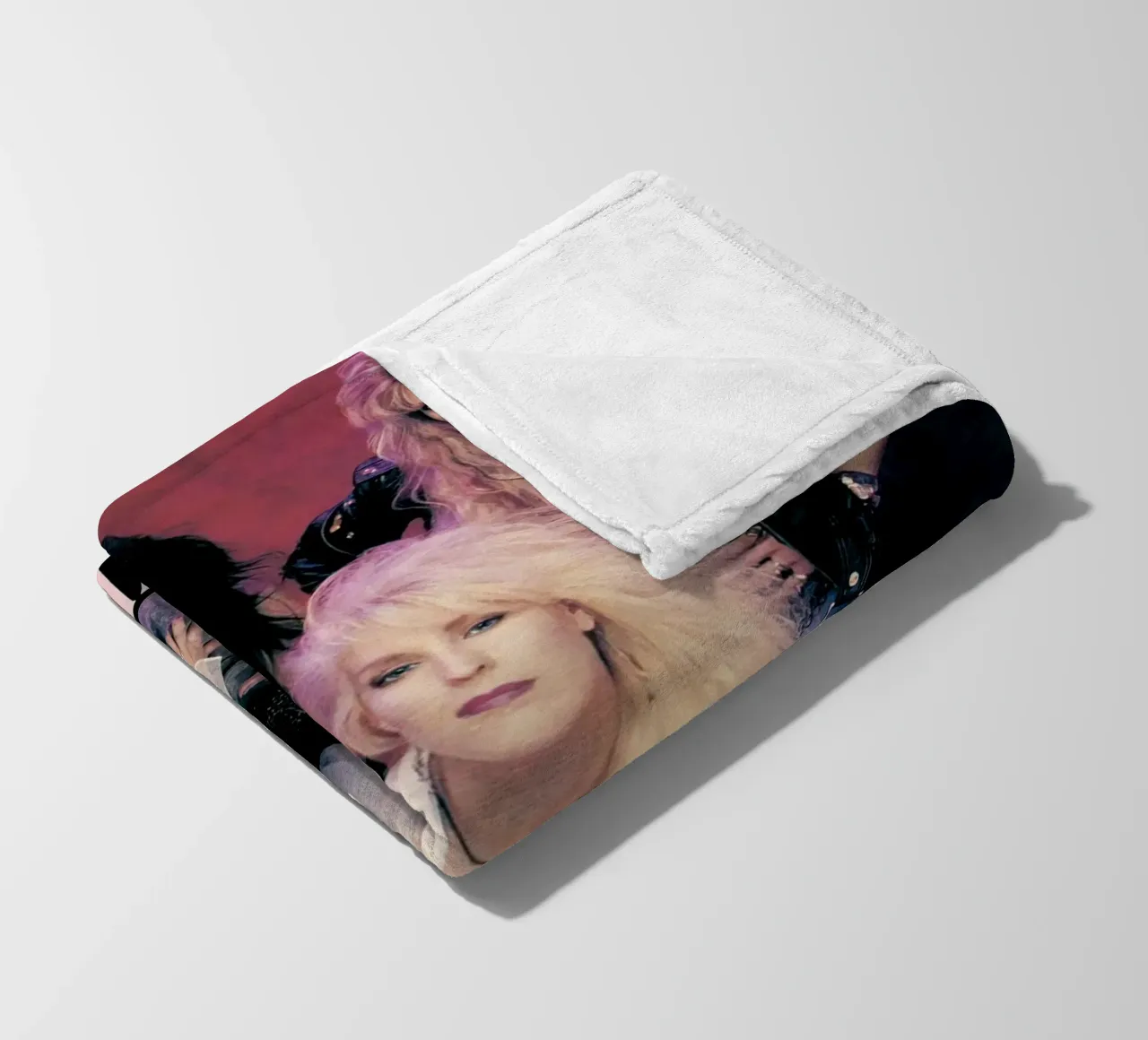Vixen coperta in pile da Musadad Shop