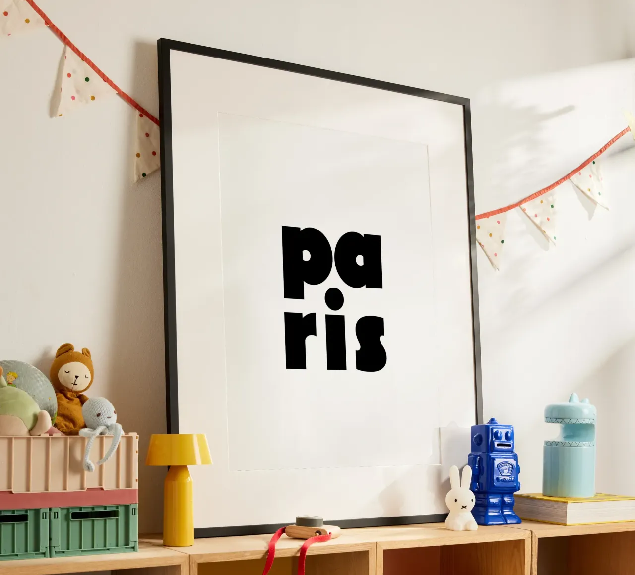 Paris 2 poster con telaio in plastica da The Type Club Tokyo
