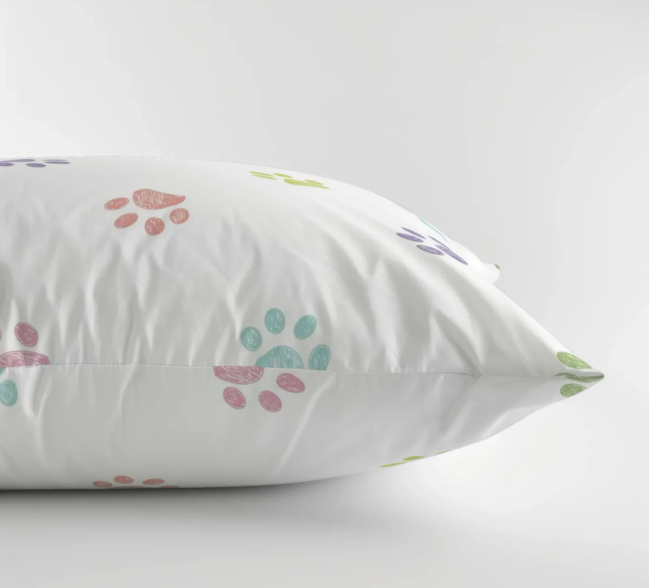 Impronte di zampe in colori pastello con sfondo bianco cuscino da gulsengunel