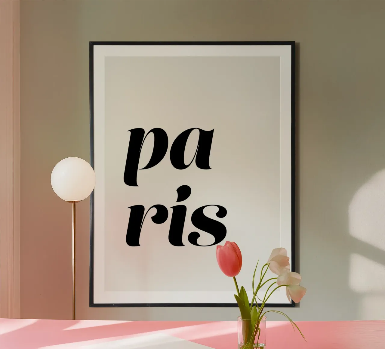Paris 6 poster con telaio in legno da The Type Club Tokyo
