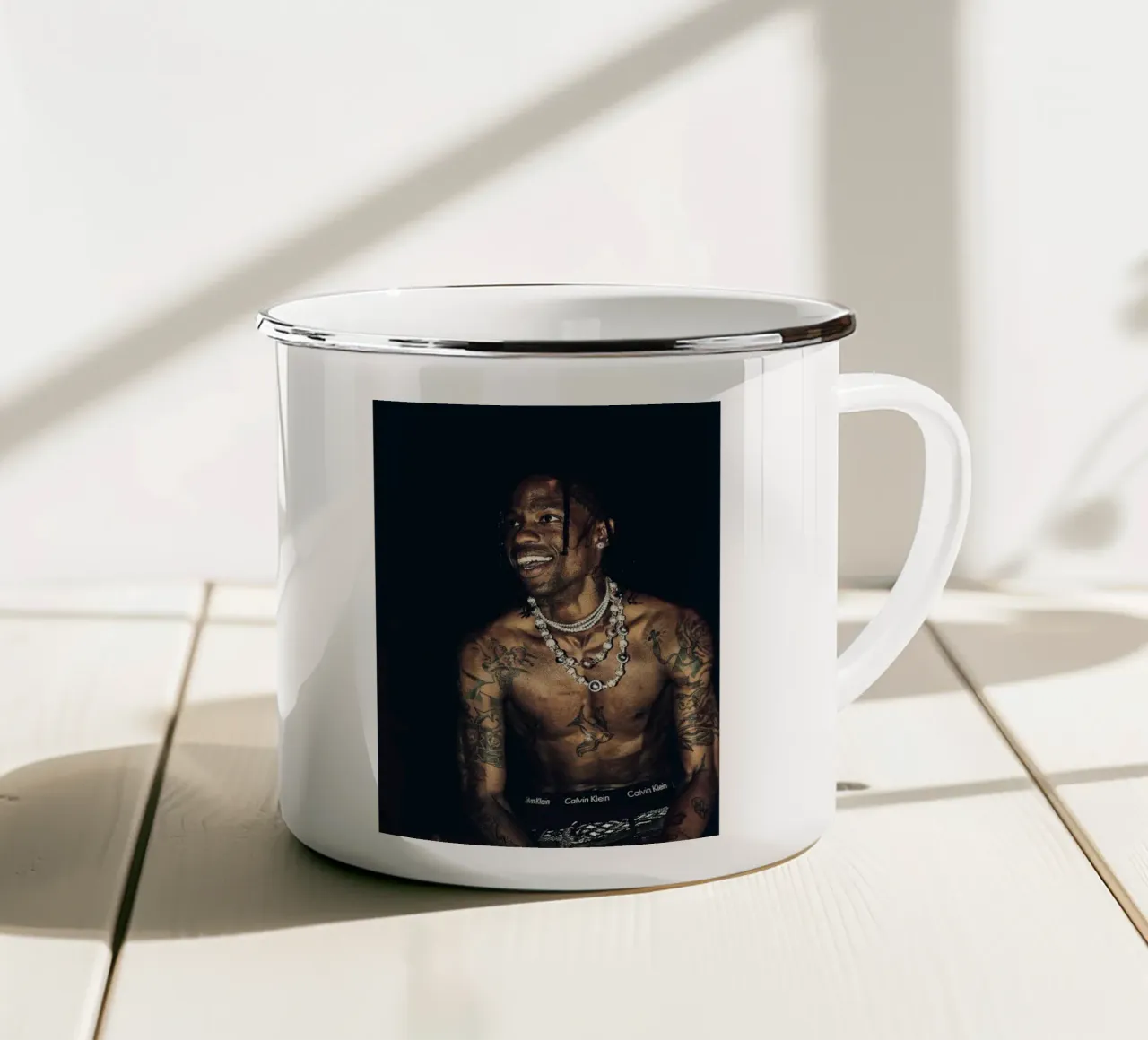 Travis Scott tazza in smalto da Musadad Shop