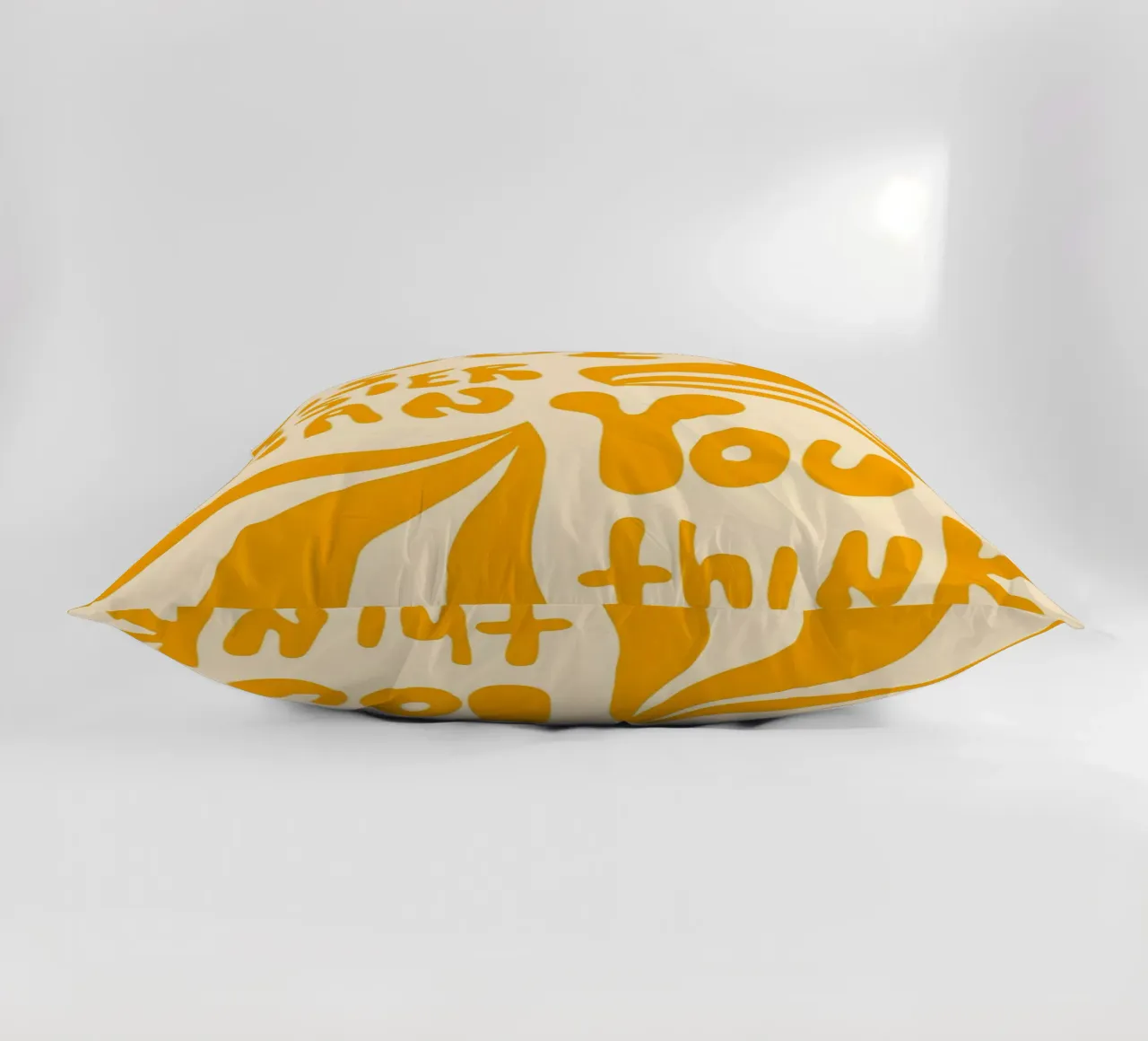 'MAYBE IT EASIER THAN YOU think' cuscino da Type & Tape