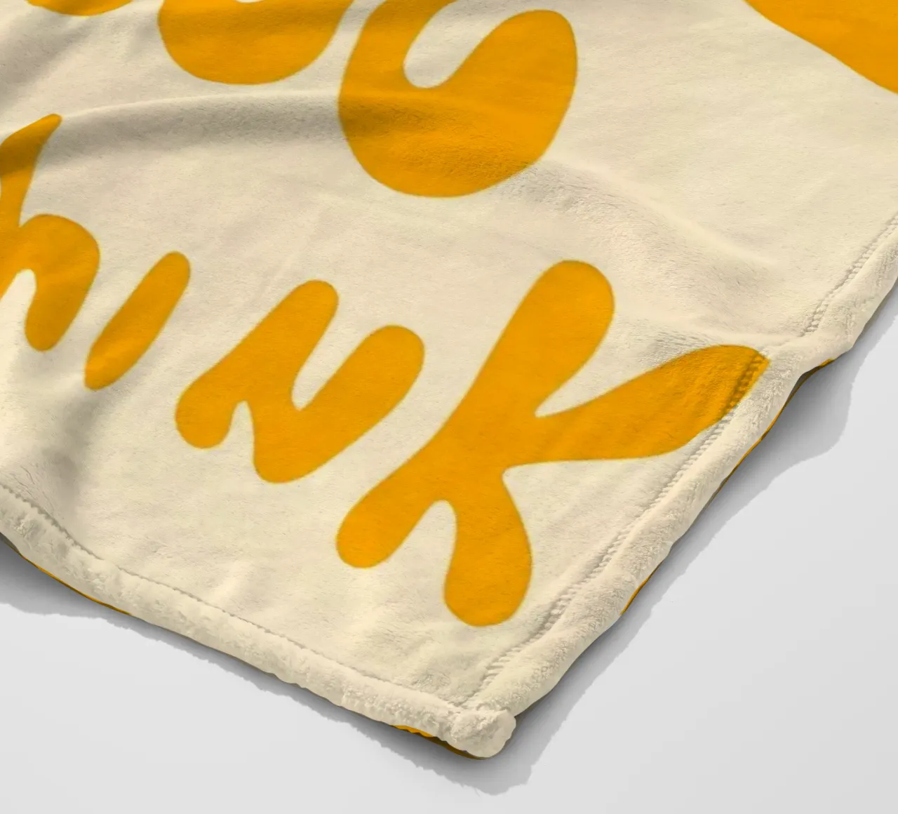 'MAYBE IT EASIER THAN YOU think' coperta in pile da Type & Tape