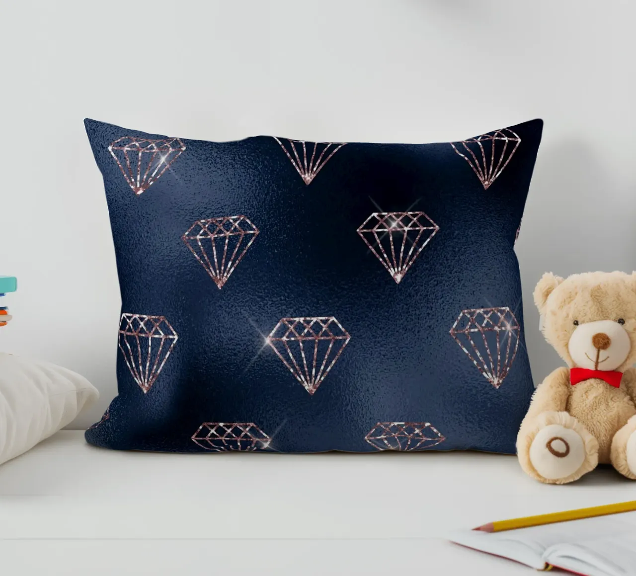 Blush & Navy 2 cuscino da Yaso Design & Art