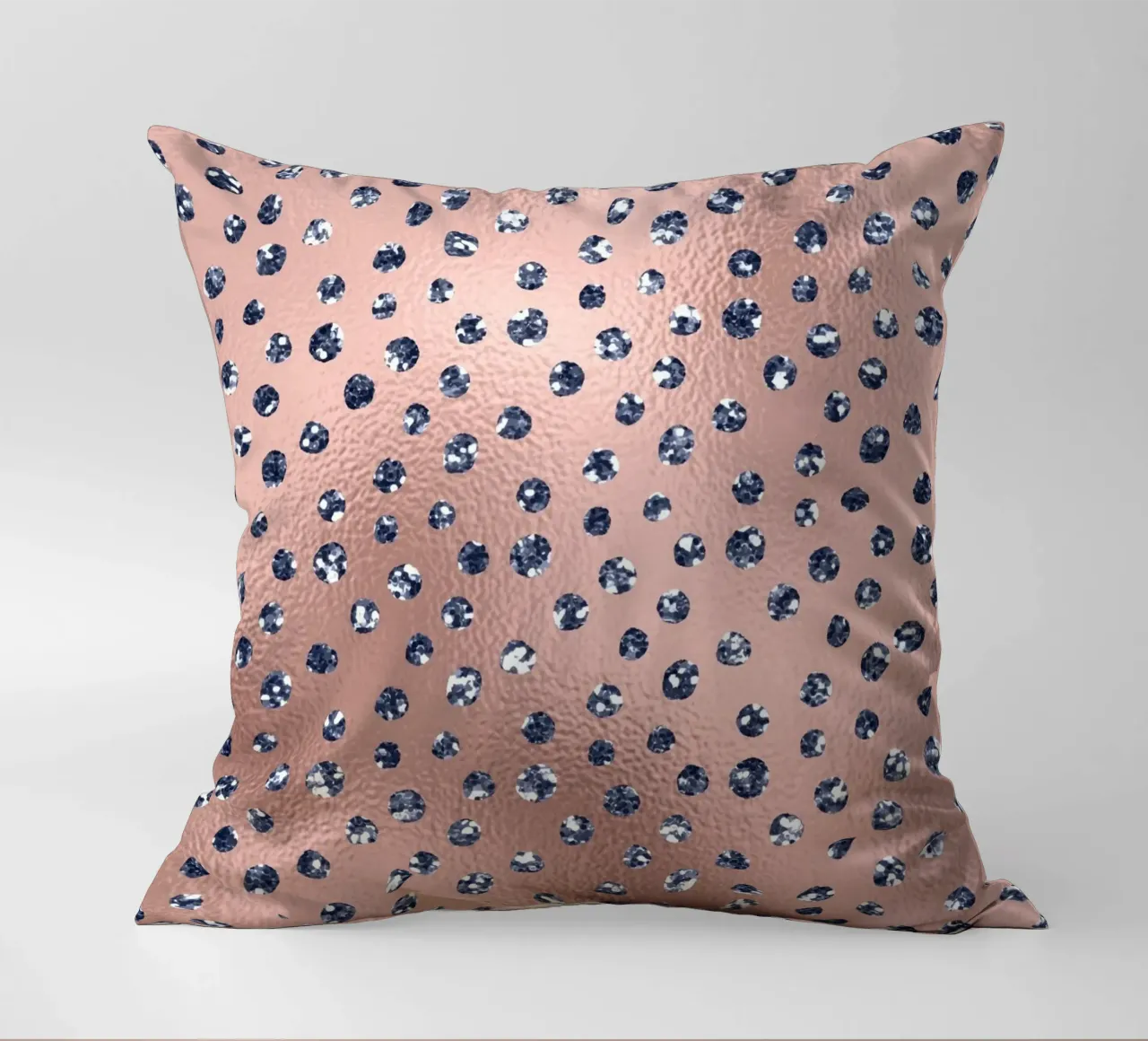 Blush & Navy 5 cuscino da Yaso Design & Art