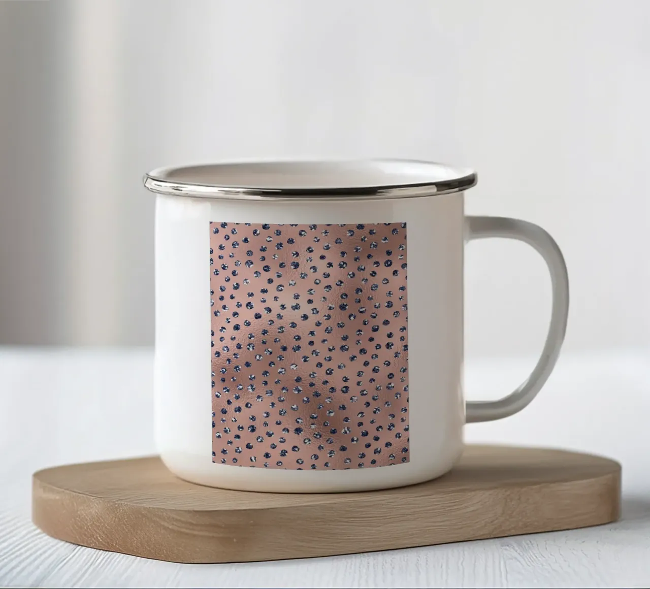 Blush & Navy 5 tazza in smalto da Yaso Design & Art