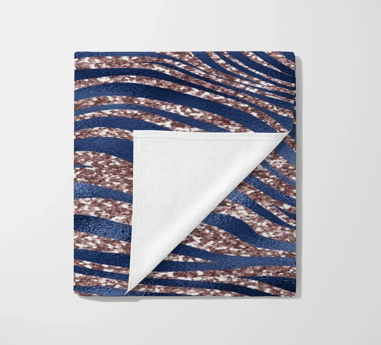 Blush & Navy Animal Pattern 7 telo mare da Yaso Design Animal