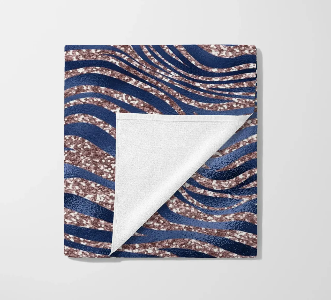 Blush & Navy Animal Pattern 7 telo mare da Yaso Design Animal