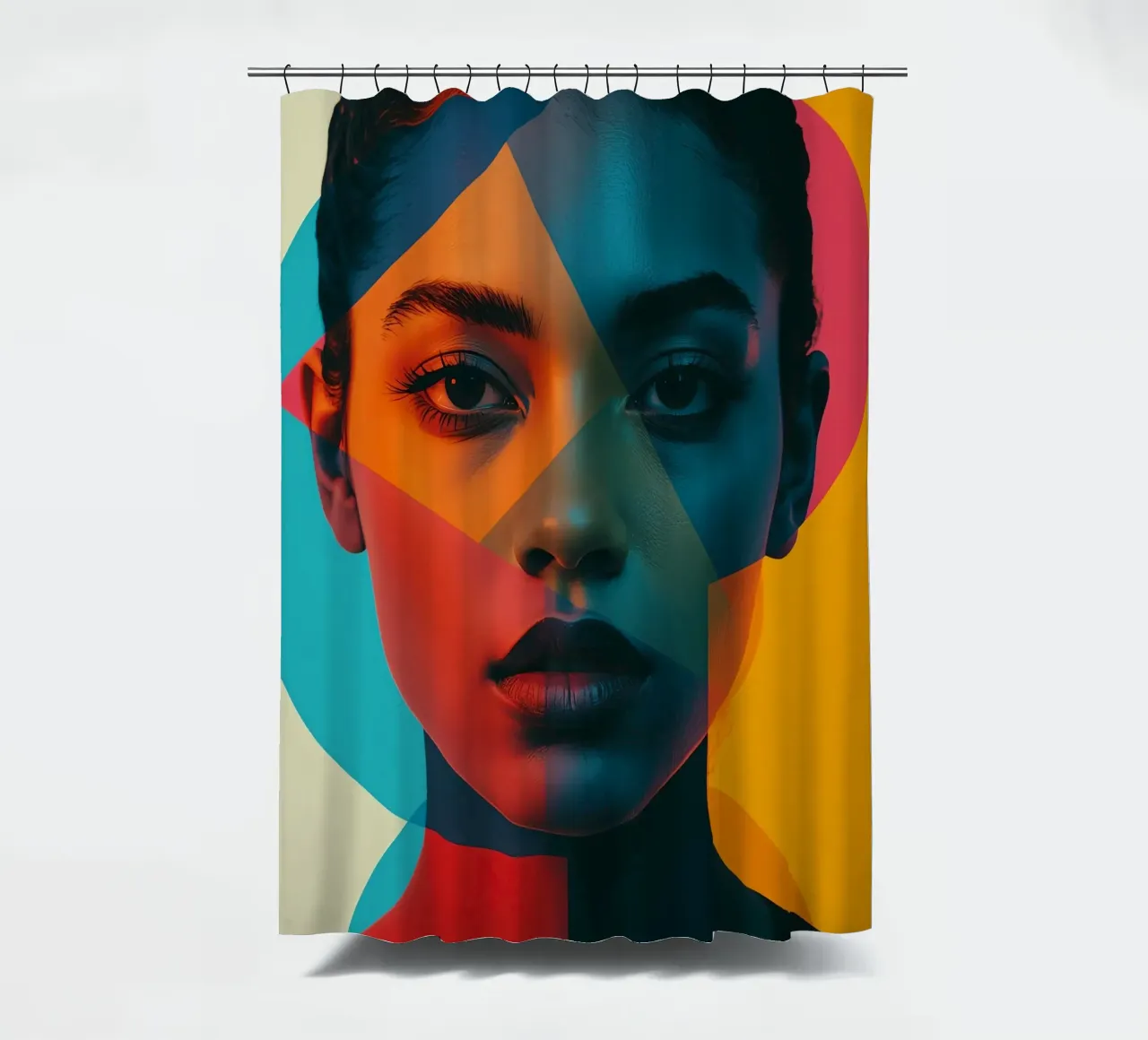 Volto di donna con forme geometriche e blocchi di colore tenda da doccia da DesignDoodle