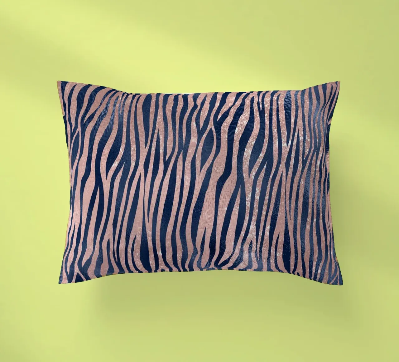 Blush & Navy Animal Pattern 9 cuscino da Yaso Design Animal