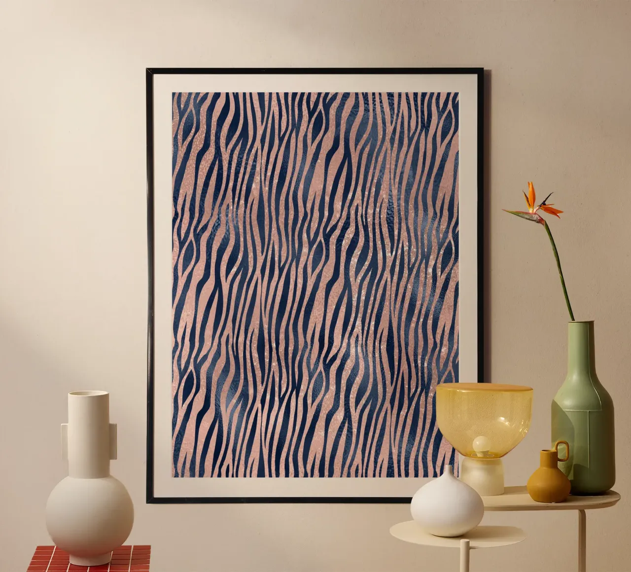 Blush & Navy Animal Pattern 9 poster con telaio in alluminio da Yaso Design Animal