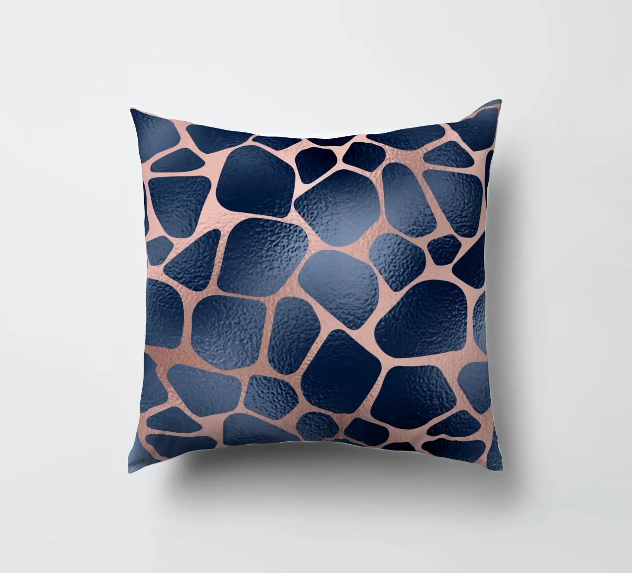 Blush & Navy Animal Pattern 11 cuscino da Yaso Design Animal