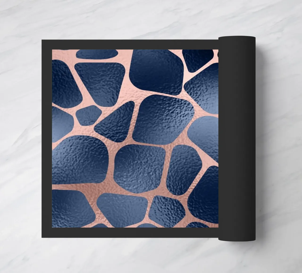 Blush & Navy Animal Pattern 11 zerbino da Yaso Design Animal