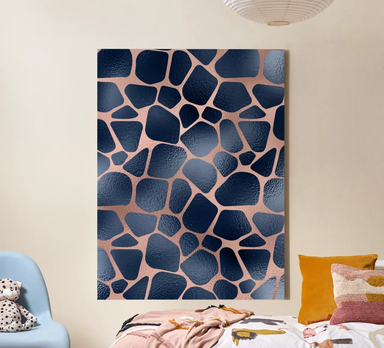 Blush & Navy Animal Pattern 11 tela con Cornice a cassetta da Yaso Design Animal