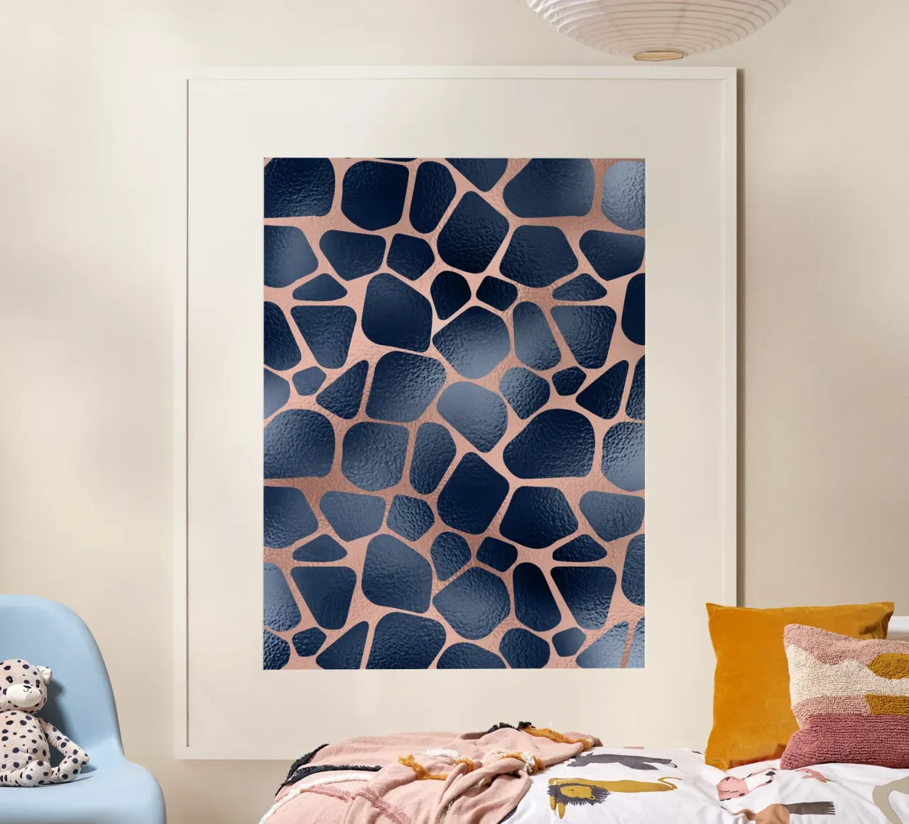 Blush & Navy Animal Pattern 11 poster con telaio in plastica da Yaso Design Animal