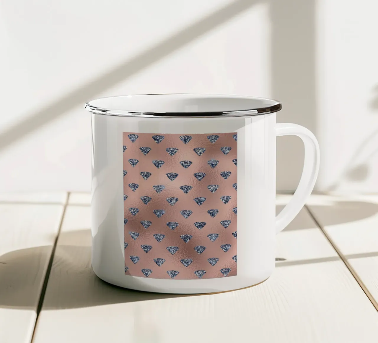 Blush & Navy 13 tazza in smalto da Yaso Design & Art