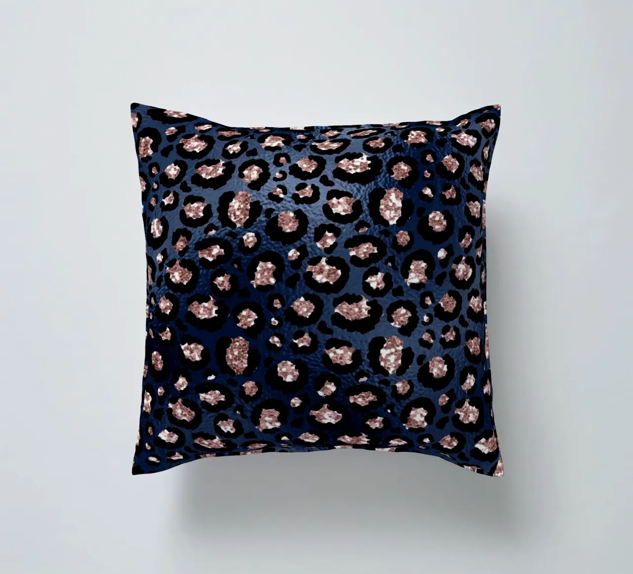 Blush & Navy Animal Pattern 14 cuscino da Yaso Design Animal