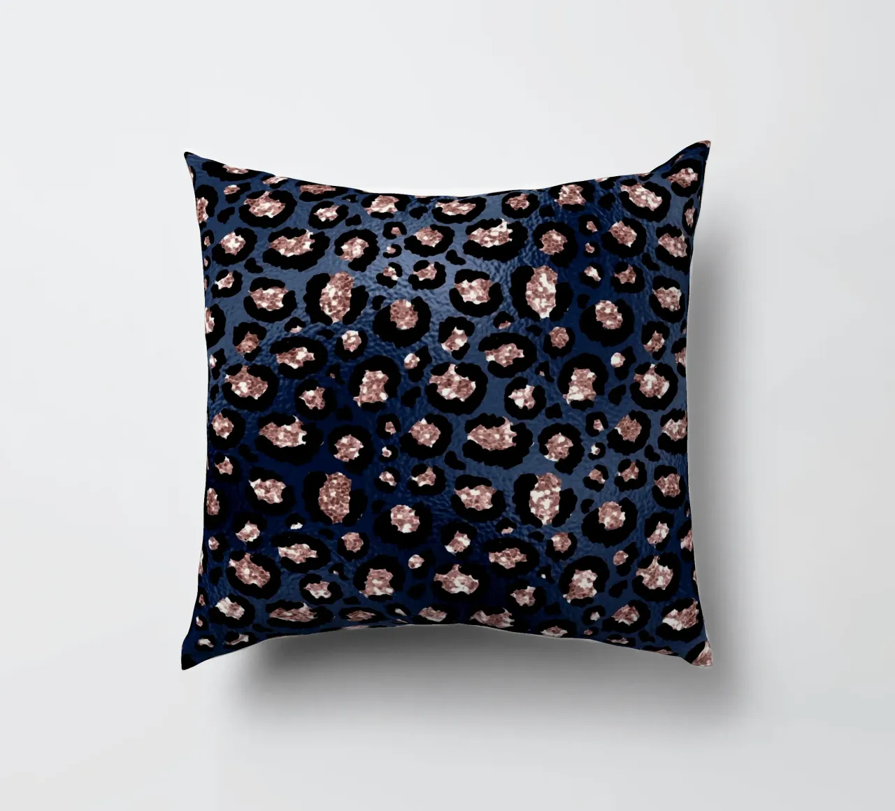 Blush & Navy Animal Pattern 14 cuscino da Yaso Design Animal