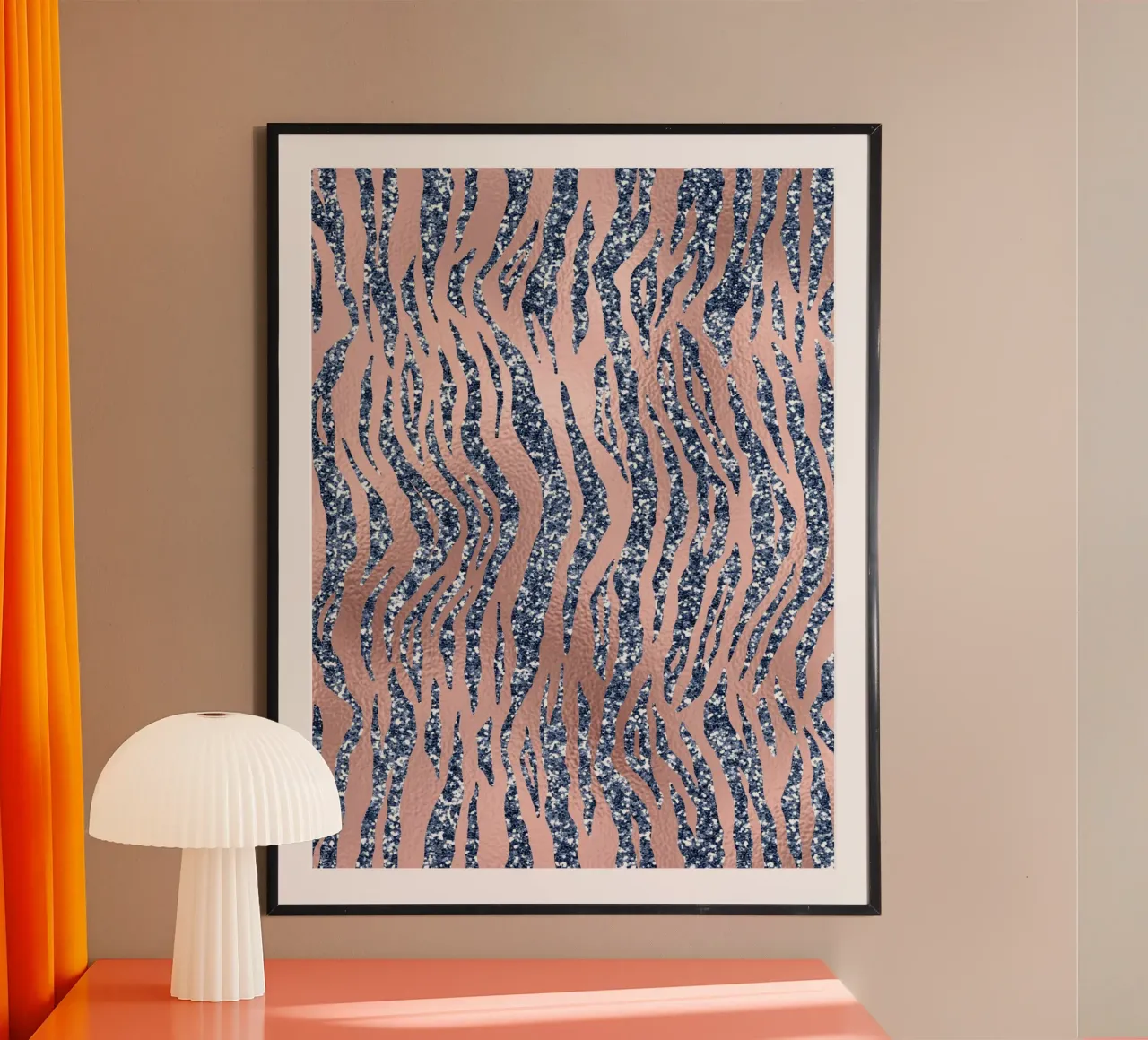 Blush & Navy Animal Pattern 16 poster con telaio in legno da Yaso Design Animal