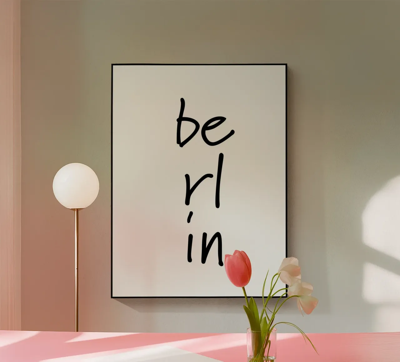 Berlin 3 plexiglass da The Type Club Tokyo