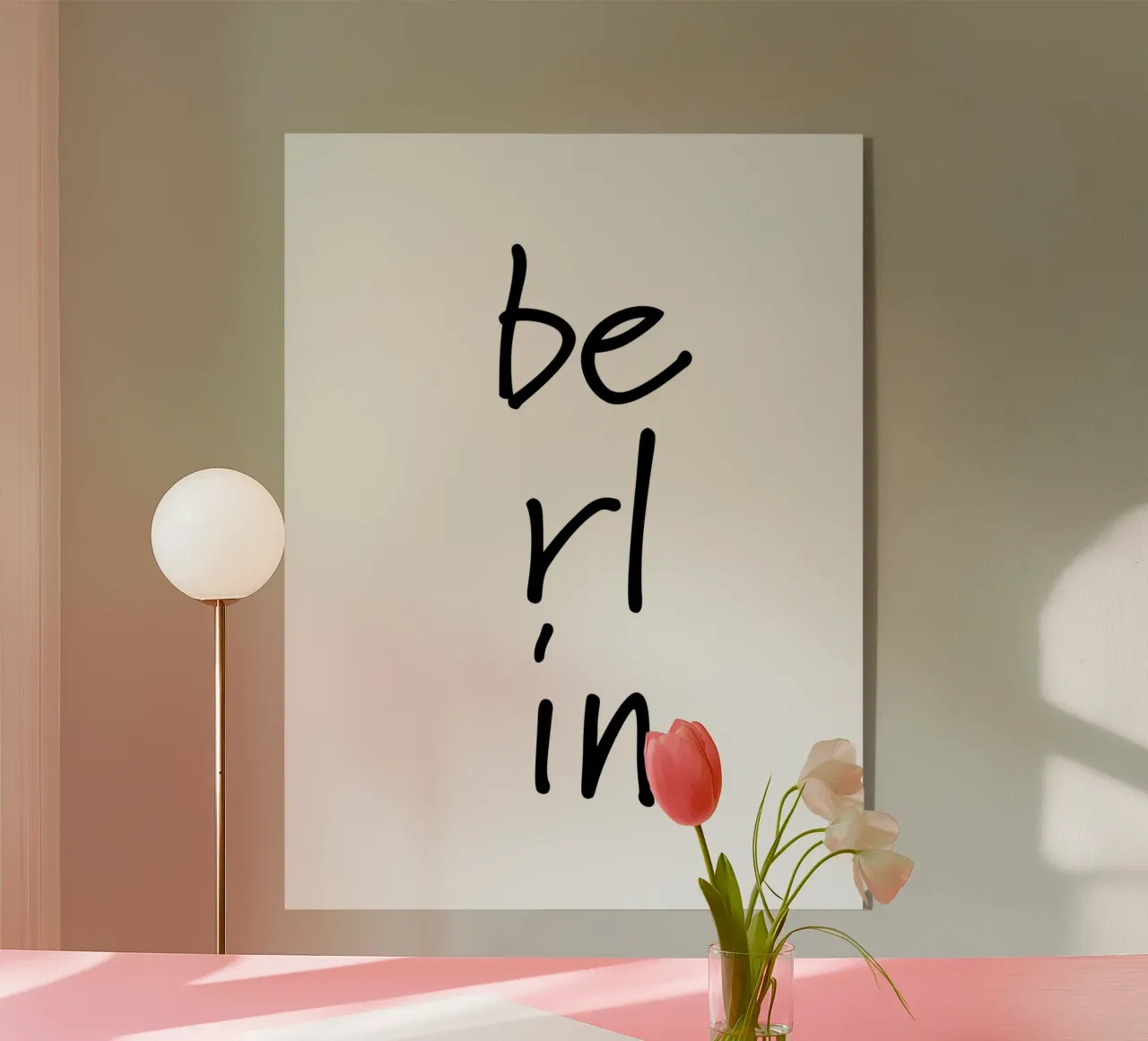 Berlin 3 plexiglass da The Type Club Tokyo