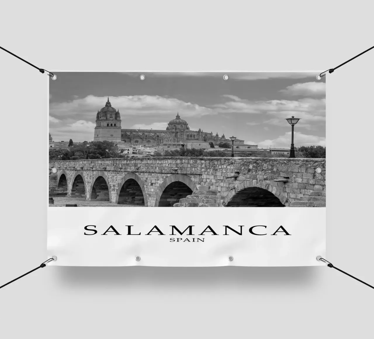 Salamanca Spagna Architettura Scena in scala di grigi telo in pvc da Charnwood Prints