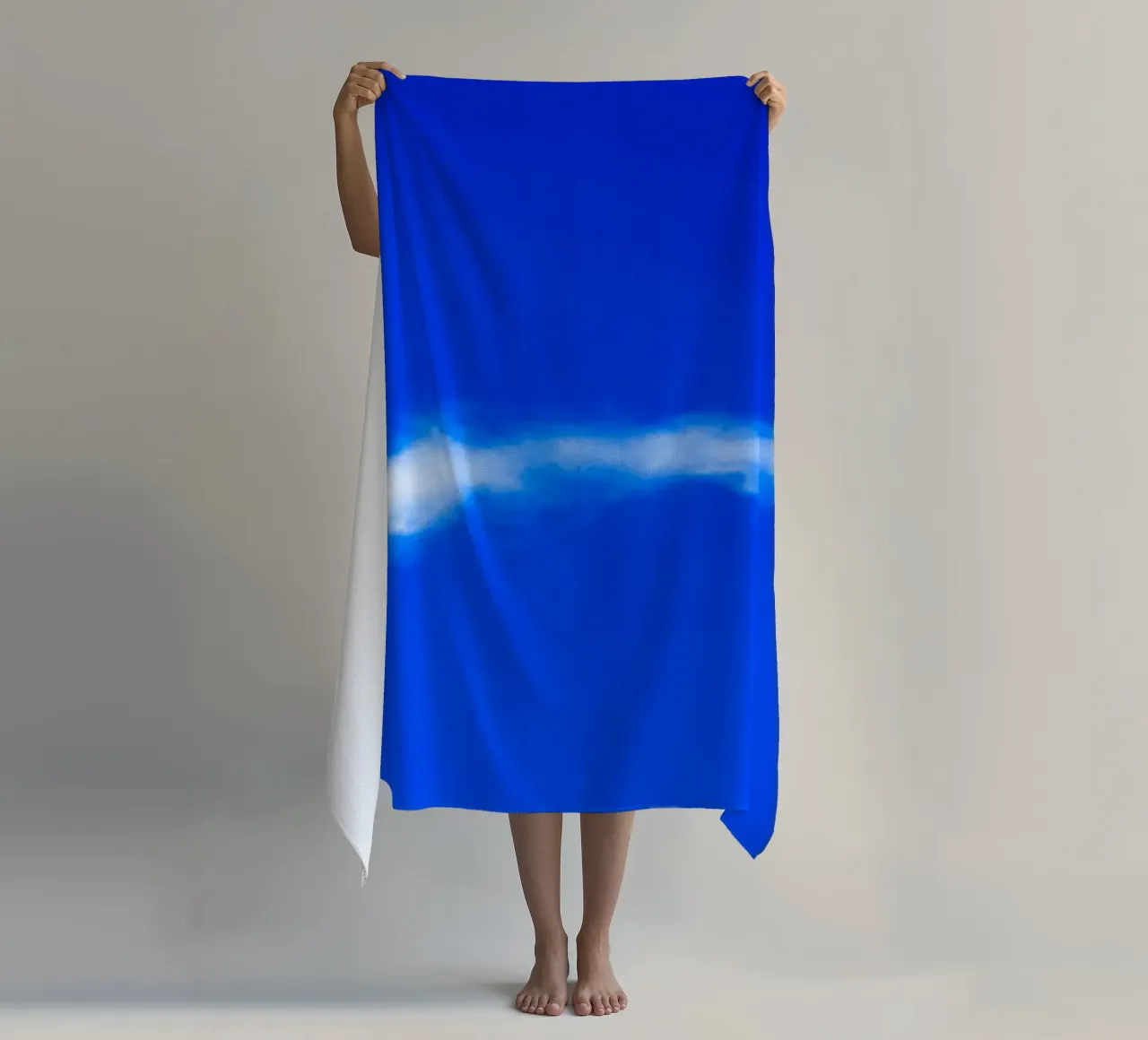 Blue | Cloud telo mare da Tal Paz-Fridman