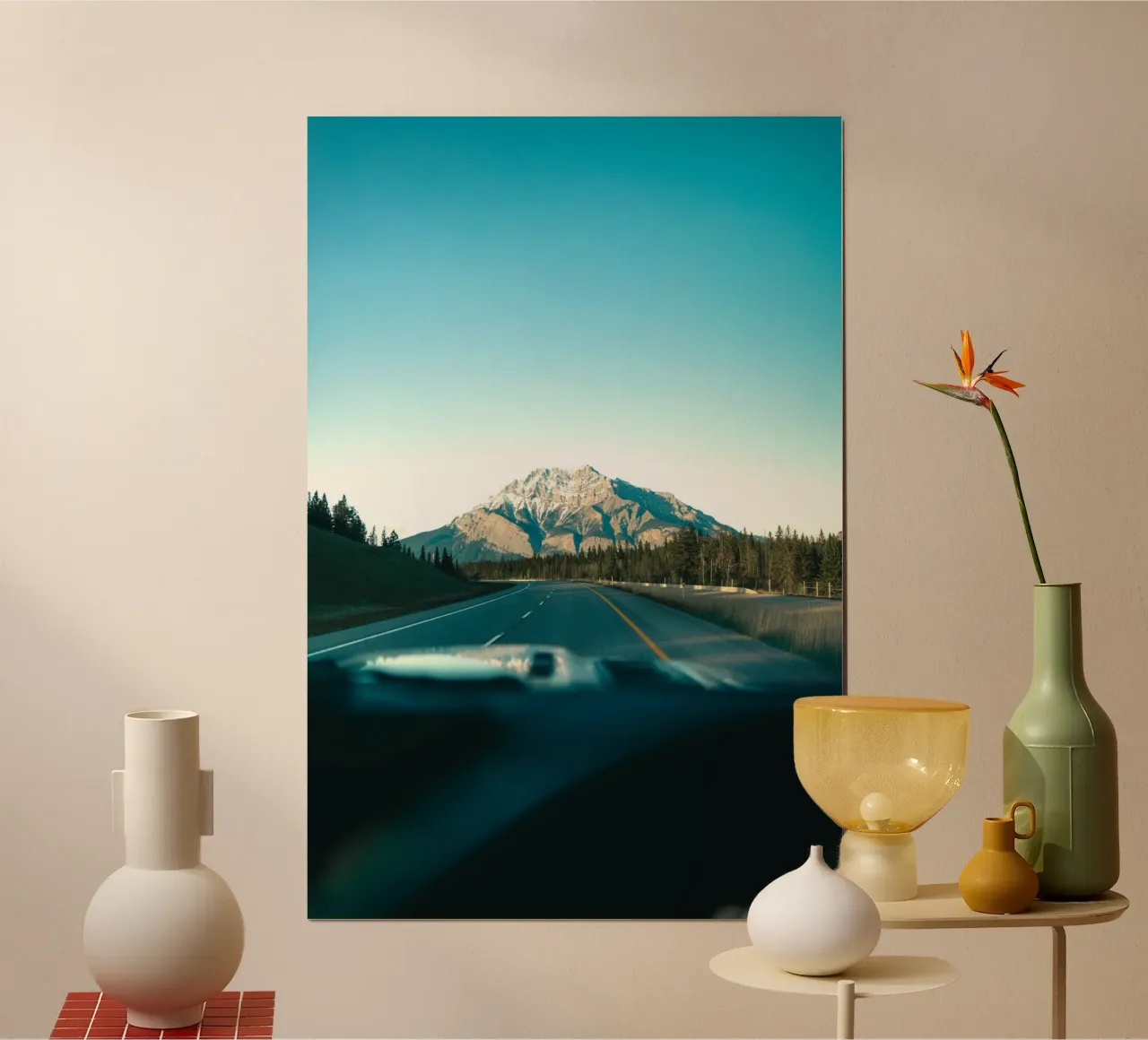 strada di montagna poster con telaio in alluminio da Earthly Visions