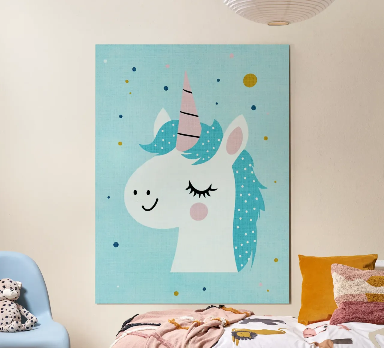 corno di unicorno criniera blu poster con telaio in plastica da Courtney Ohling