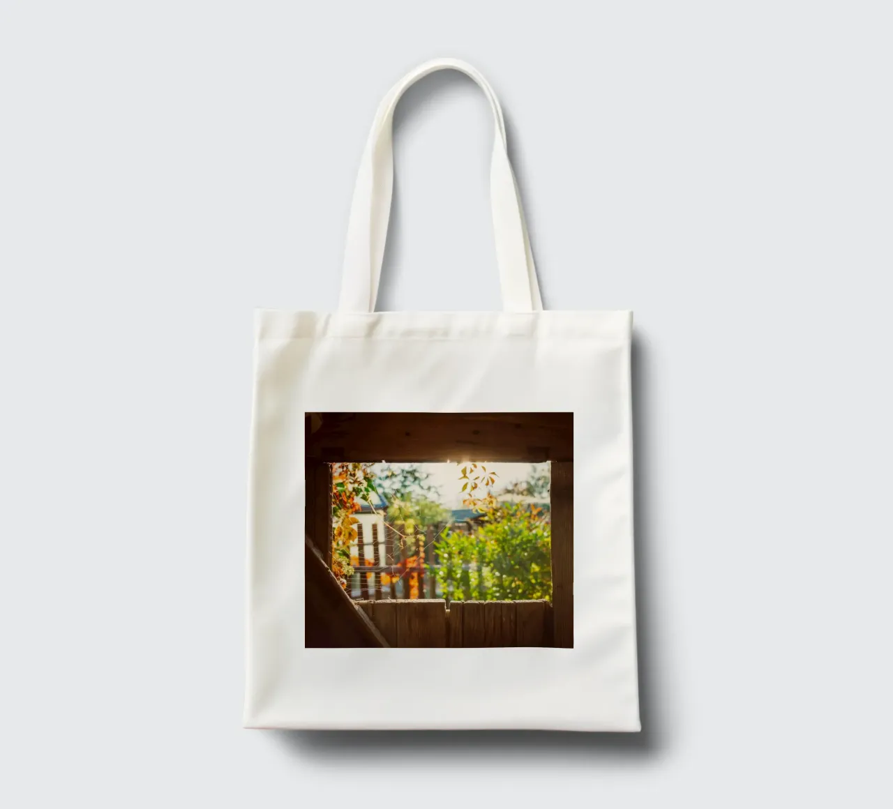 Vue sur l'automne doré à travers une toile d'araignée tote bag de Natur Wandbild — Orte für die Seele