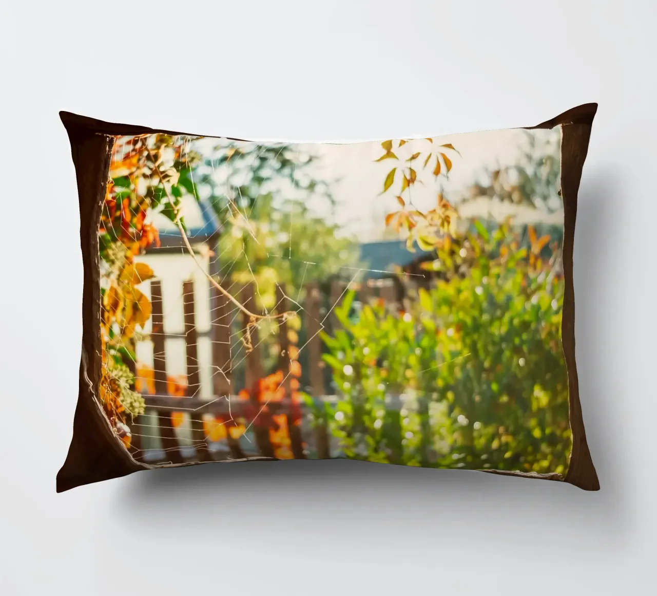 Vue sur l'automne doré à travers une toile d'araignée coussin de Natur Wandbild — Orte für die Seele