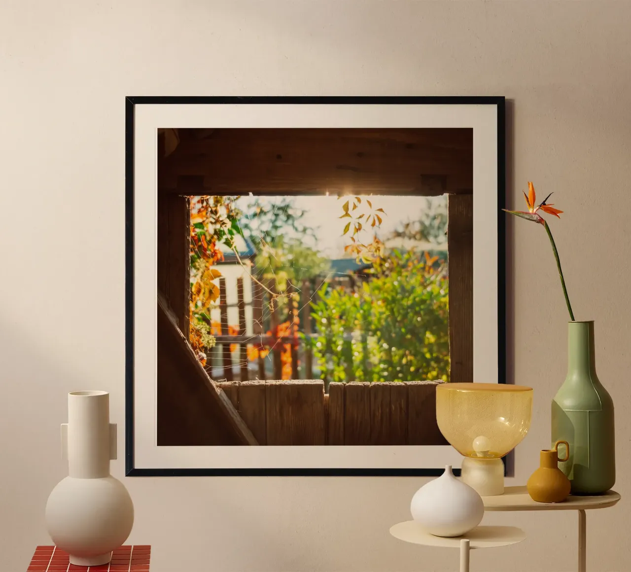 Vista attraverso la ragnatela nell'autunno dorato poster con telaio in plastica da Natur Wandbild — Orte für die Seele