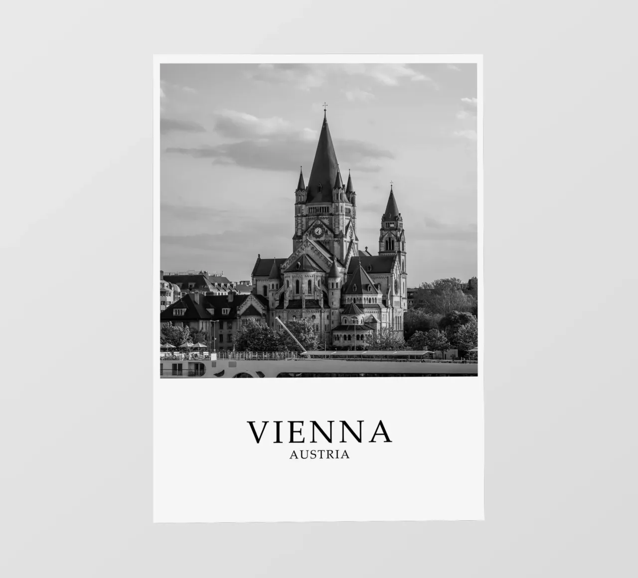 Vienna Austria Architettura Scena in scala di grigi pellicola backlit da Charnwood Prints