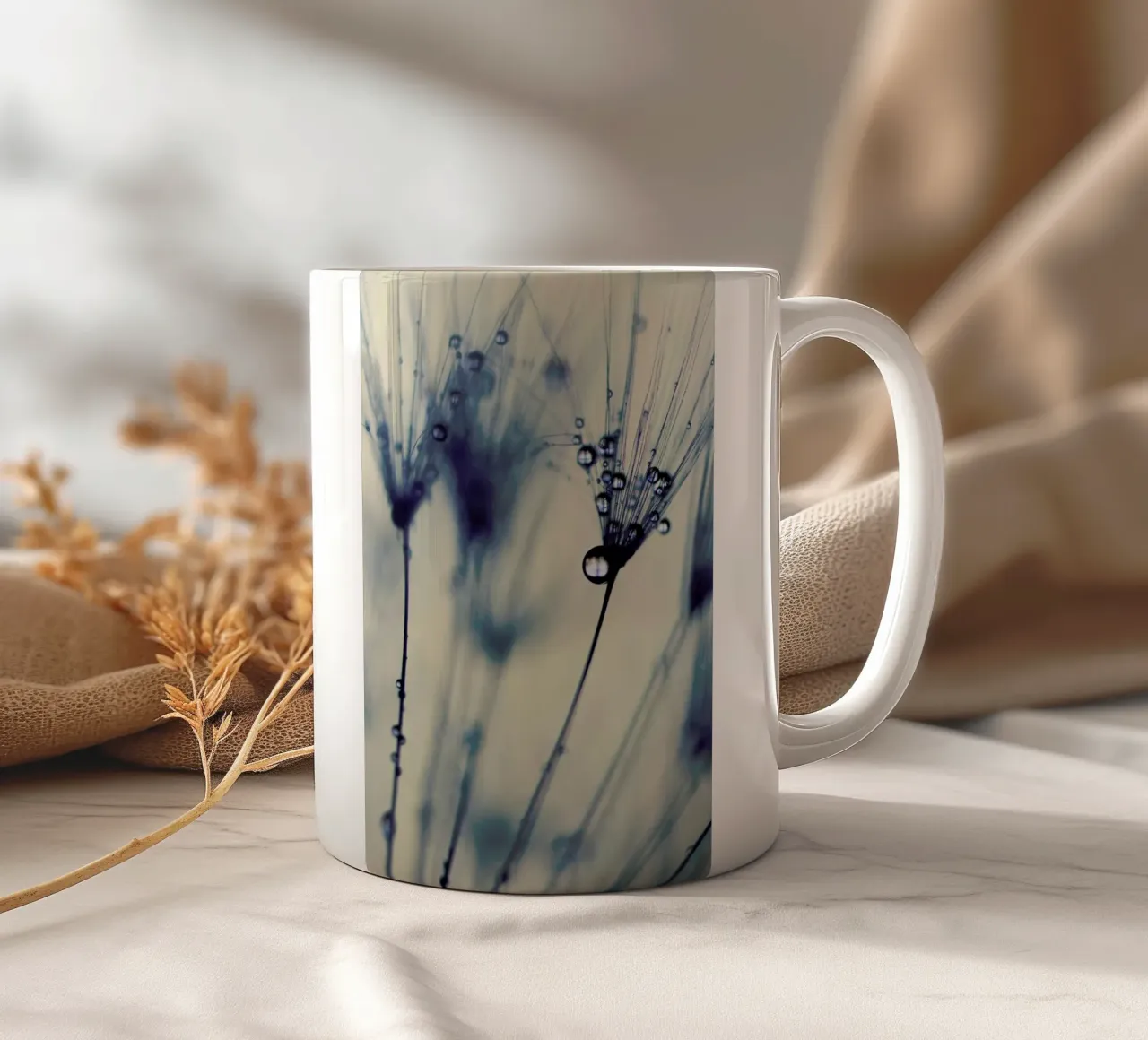 droplets of moody blues tazza in ceramica da Ingrid Beddoes