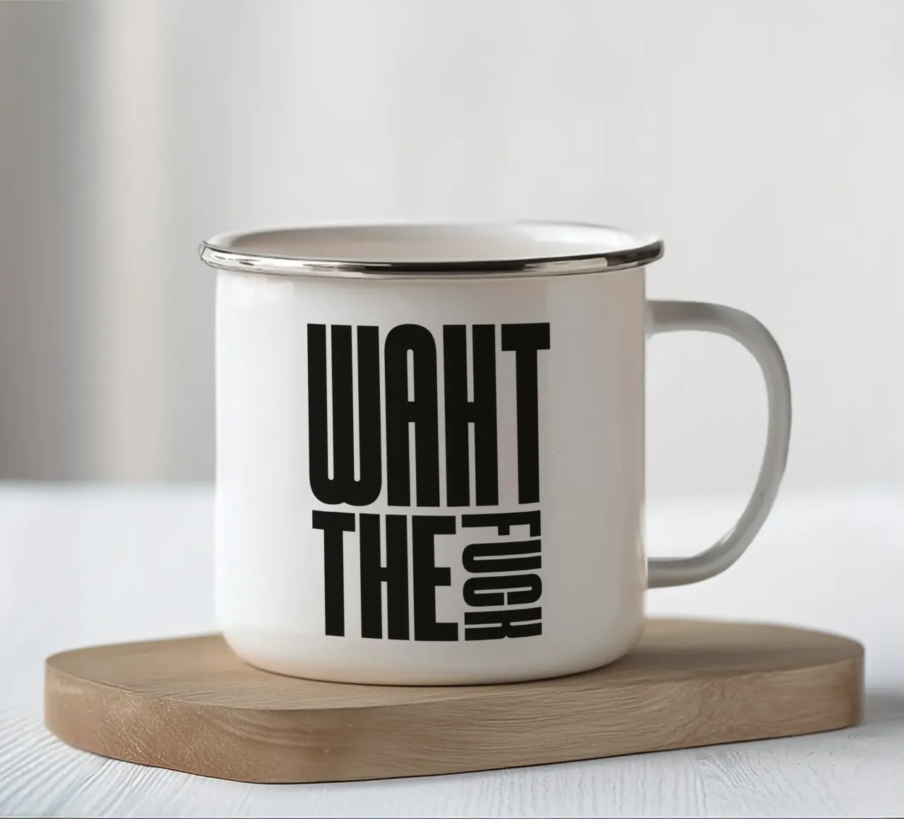 What the tazza in smalto da Flo Klein