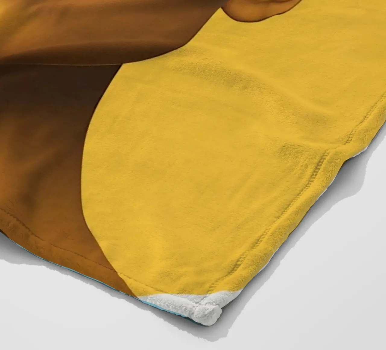 Ritratto di donna con forme geometriche e colori vivaci coperta in pile da DesignDoodle