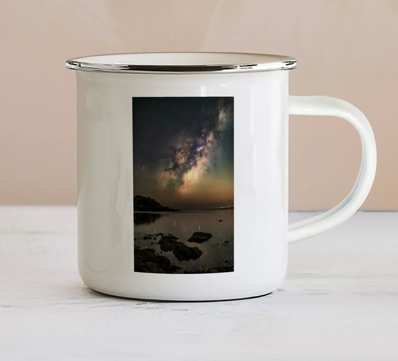 cielo notturno via lattea tazza in smalto da Earthly Visions