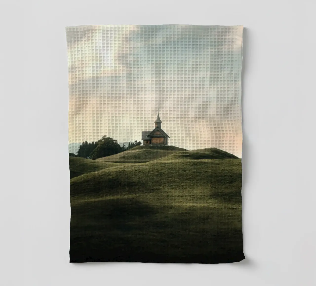 chapel hill Geschirrtuch von Earthly Visions