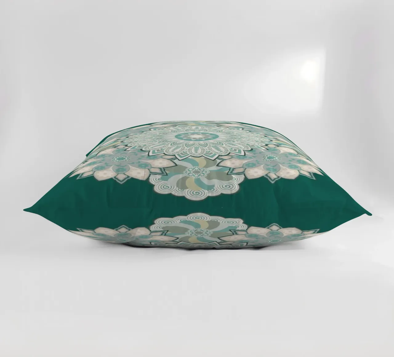 Mandala, qui e ora cuscino da Collection “Esprit Mandala"