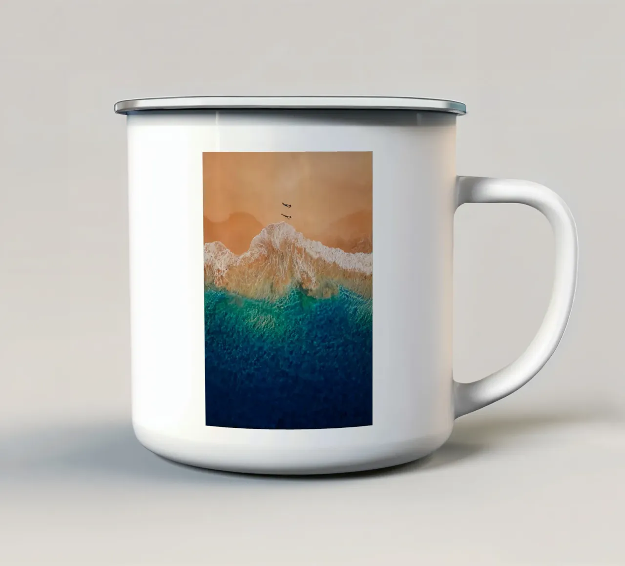 spiaggia oceano tazza in smalto da Earthly Visions
