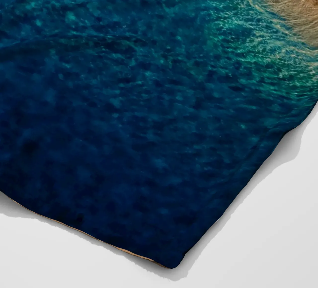 spiaggia oceano coperta in pile da Earthly Visions