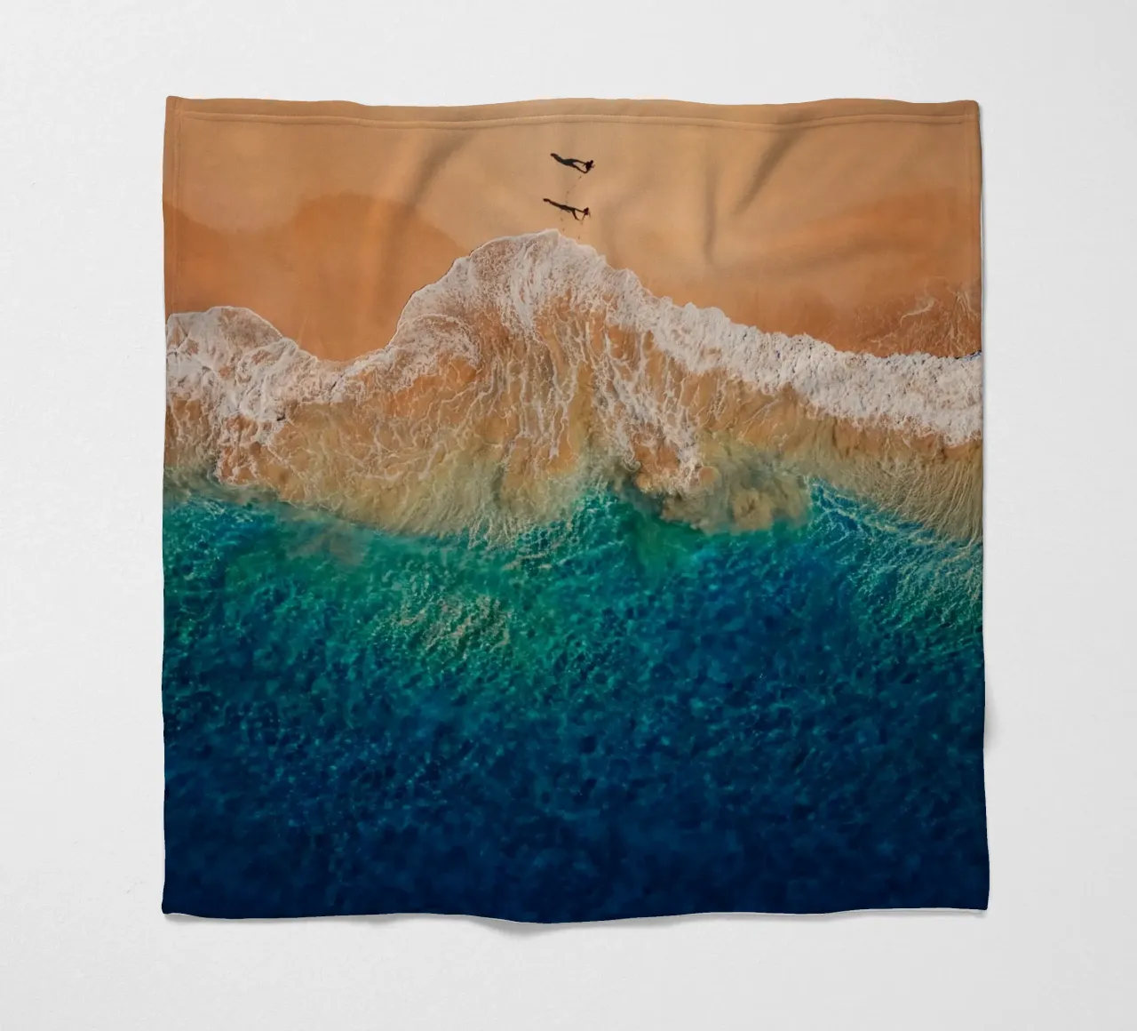 spiaggia oceano coperta in pile da Earthly Visions