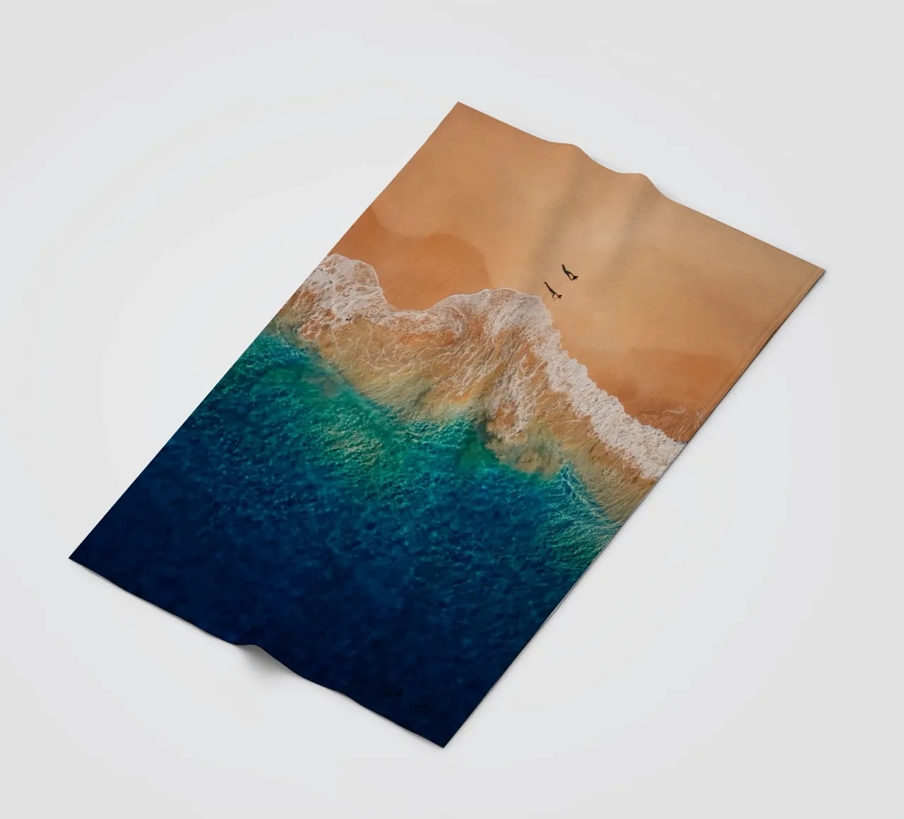 spiaggia oceano coperta in pile da Earthly Visions