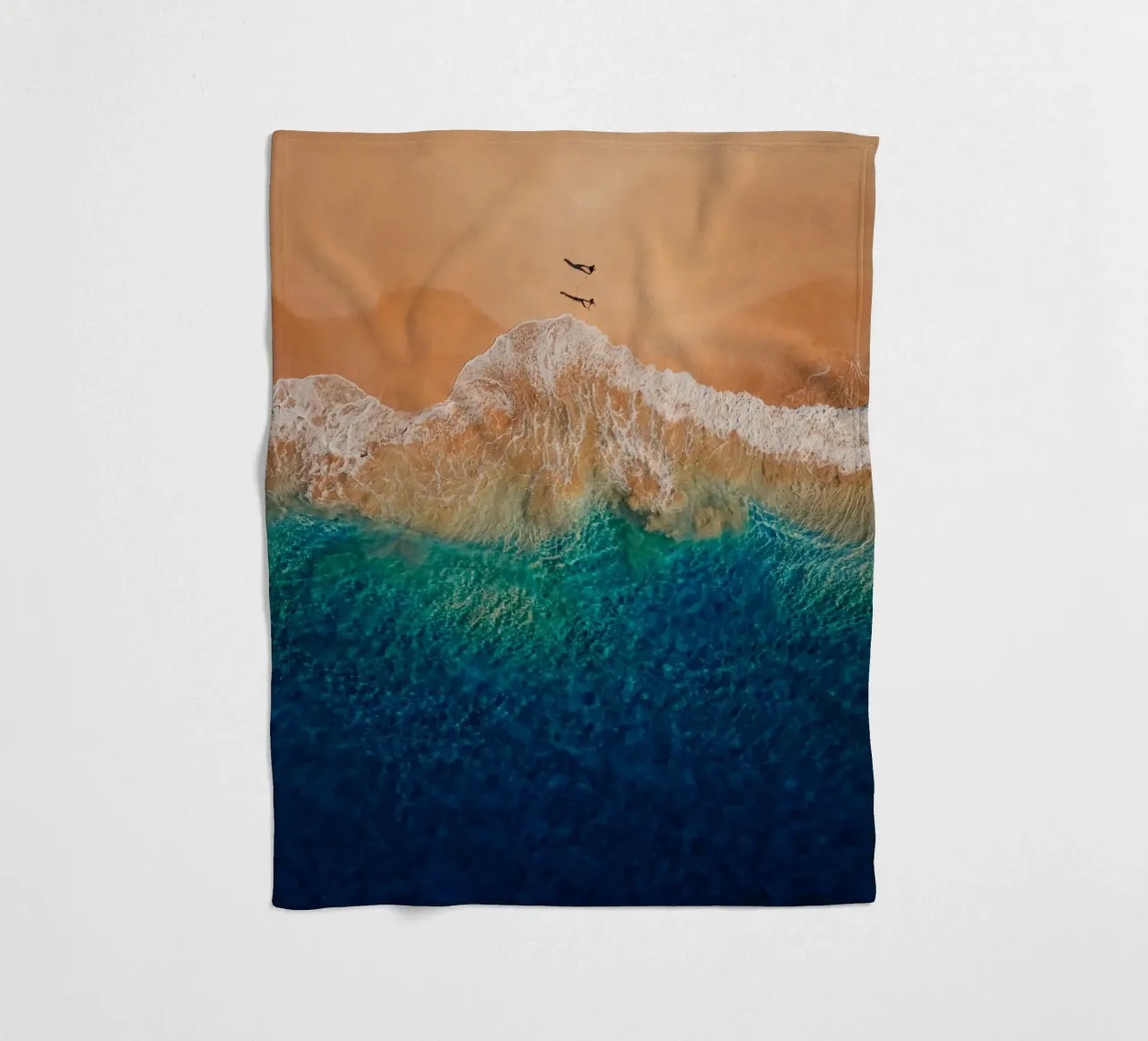 spiaggia oceano coperta in pile da Earthly Visions